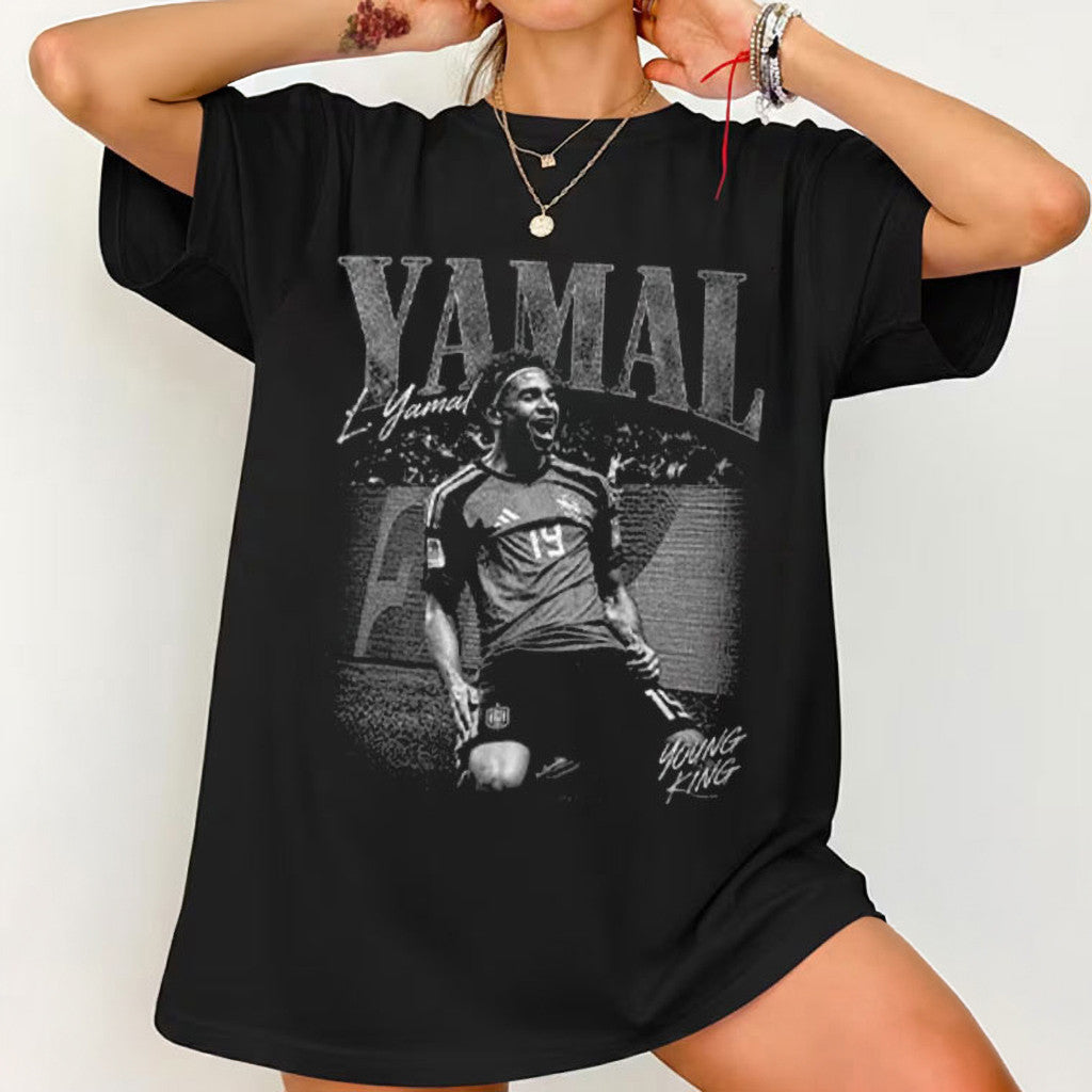 Lamine Yamal Young King Football Player T-Shirt Lamine Yamal Spanish World Cup 2026 Merch - Loomnari